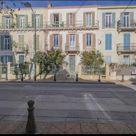 T2 Avec Terrasse En Rdc De Maison De Apartment *